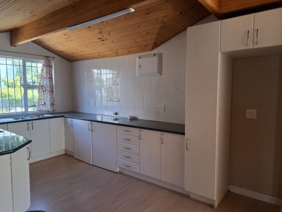 To Let 2 Bedroom Property for Rent in Hout Bay Western Cape